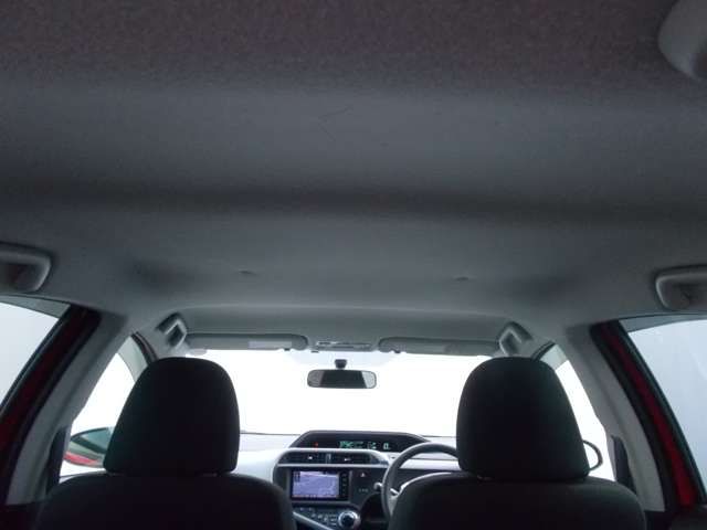 Toyota AQUA 2014-10 23112-17