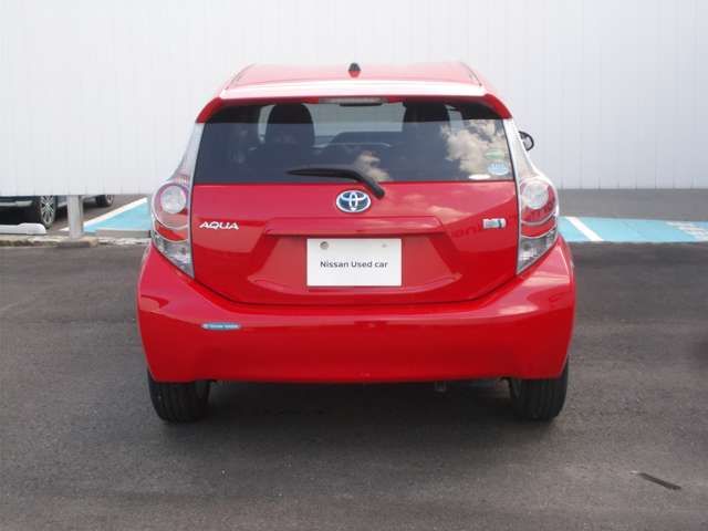Toyota AQUA 2014-10 23112-14