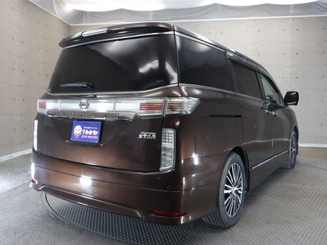 Nissan ELGRAND 2014-12 27382-1