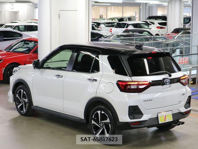 Toyota RAIZE 2021-12 388567-6