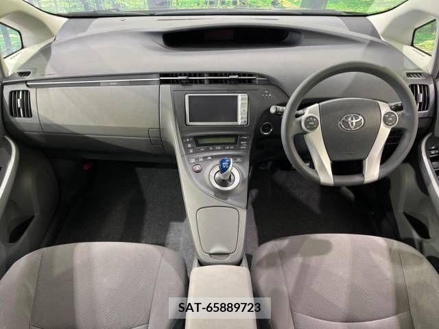 Toyota PRIUS 2010-09 224394-1