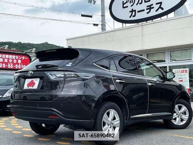 Toyota HARRIER 2016-06 378724-2