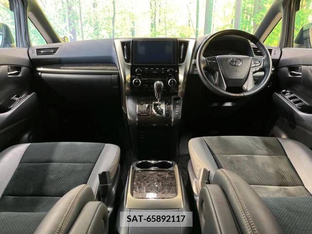 Toyota ALPHARD 2021-08 278026-1