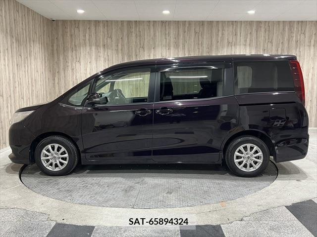 Toyota NOAH 2014-12 246353-7