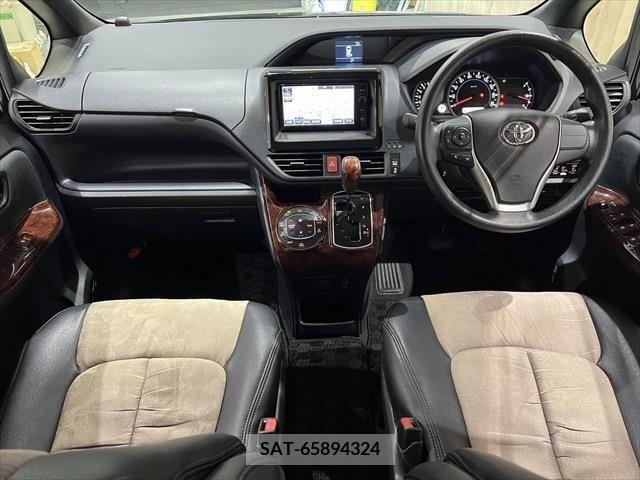 Toyota NOAH 2014-12 246353-18