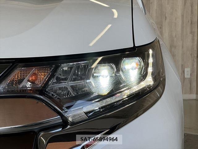Mitsubishi OUTLANDER PHEV 2019-03 345887-12