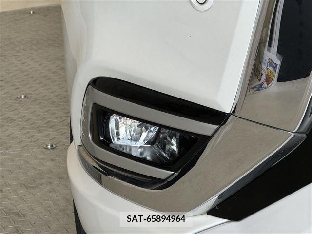 Mitsubishi OUTLANDER PHEV 2019-03 345887-25