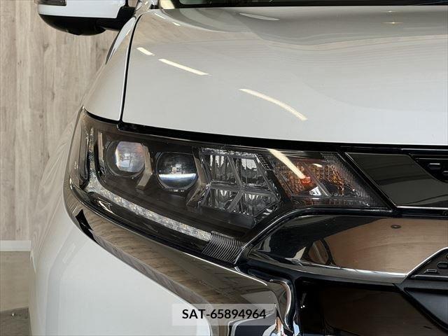 Mitsubishi OUTLANDER PHEV 2019-03 345887-23