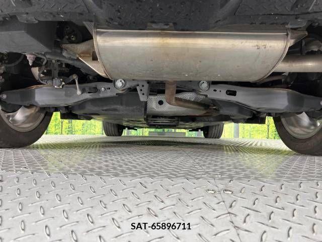 Toyota C-HR 2017-03 265020-19