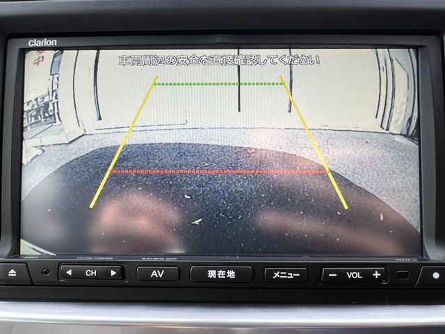 Porsche MACAN 2015-03 21746-8