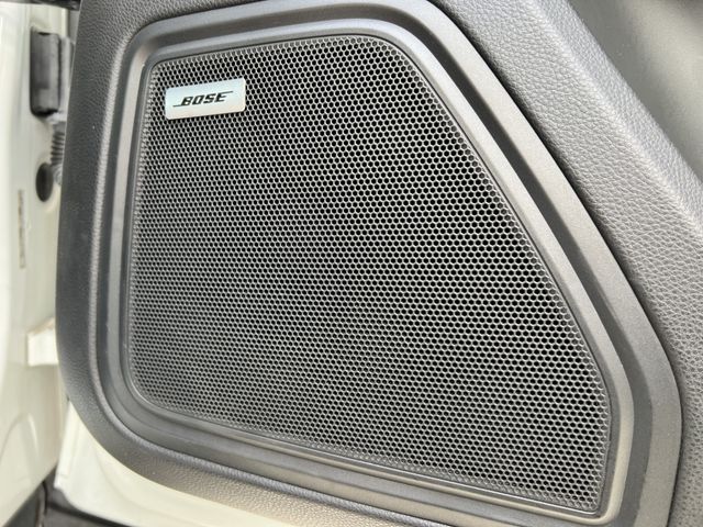 Porsche MACAN 2015-03 21746-20