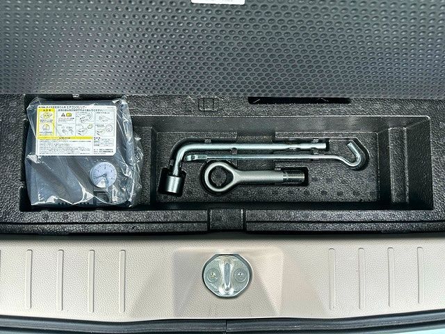 Mitsubishi EK WAGON 2017-12 23569-23