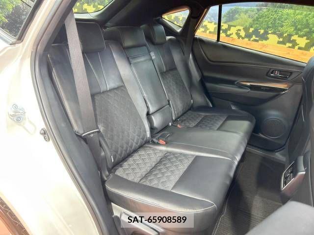 Toyota HARRIER 2016-07 270967-9