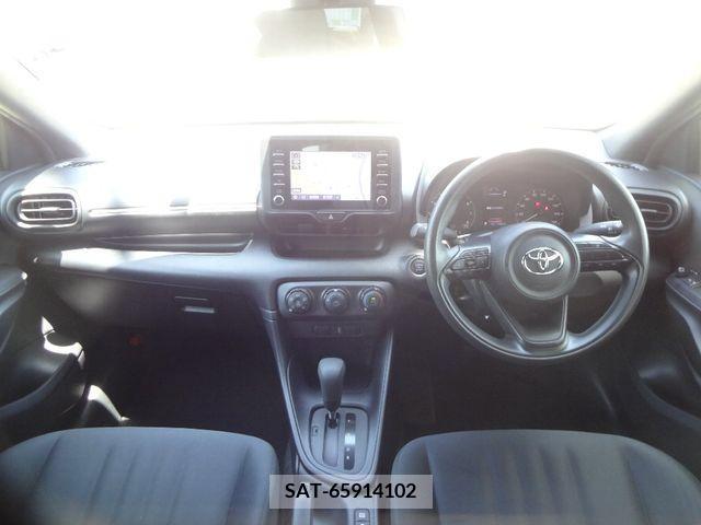 Toyota YARIS 2020-06 290841-2