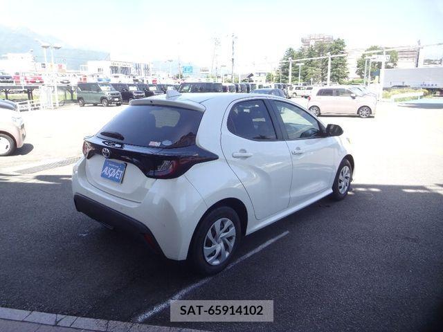 Toyota YARIS 2020-06 290841-1