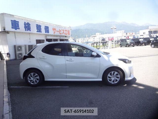 Toyota YARIS 2020-06 290841-3