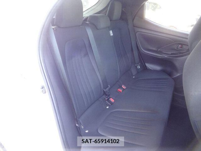 Toyota YARIS 2020-06 290841-7