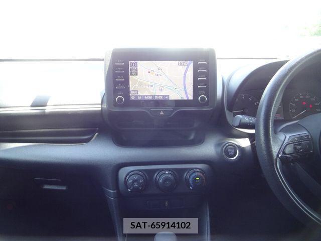 Toyota YARIS 2020-06 290841-12