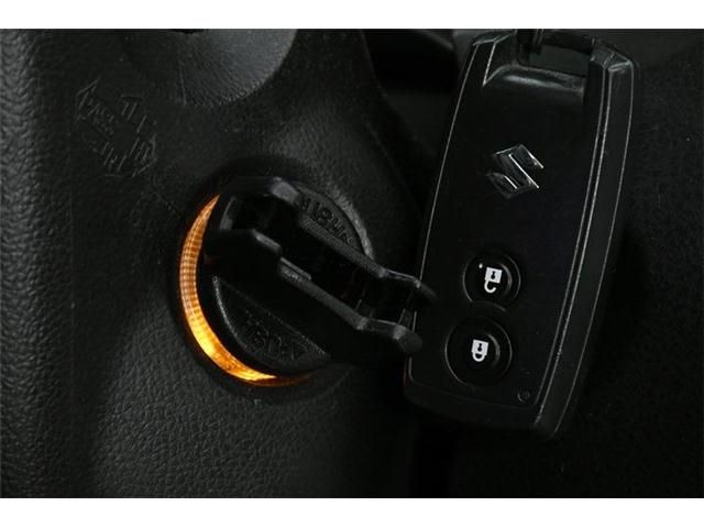 Suzuki ESCUDO 2014-10 17782-9