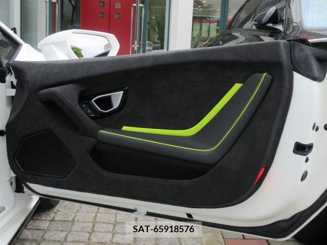 Lamborghini Huracan 2023-08 333702-24