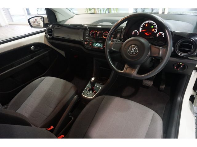 VolksWagen UP! 2014-03 1265-9