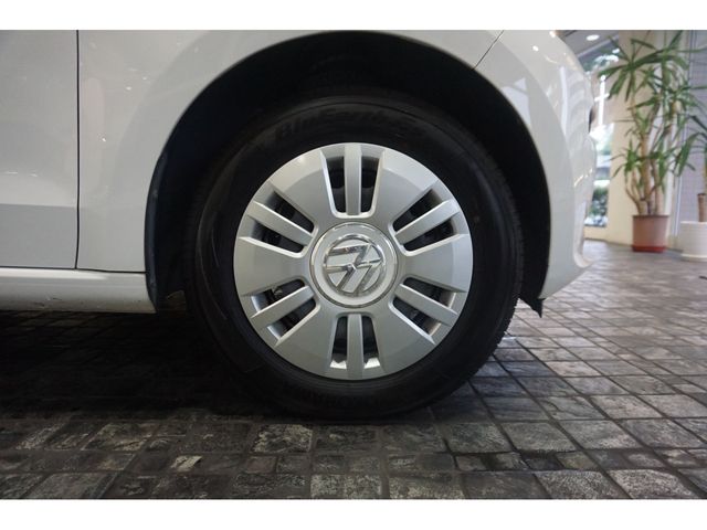 VolksWagen UP! 2014-03 1265-18