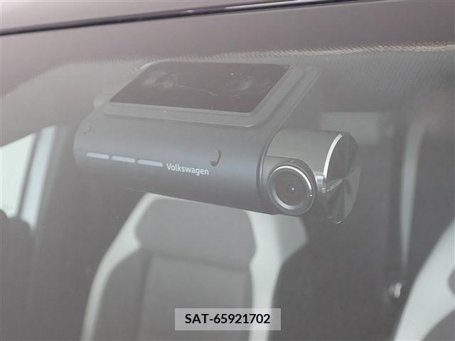 VolksWagen T-ROC 2022-01 325182-14