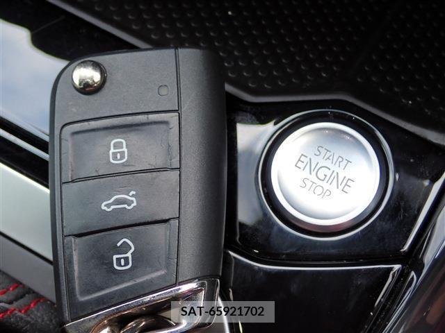 VolksWagen T-ROC 2022-01 325182-9