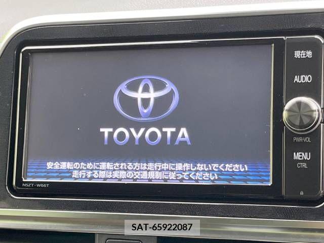 Toyota SIENTA 2017-06 298377-3