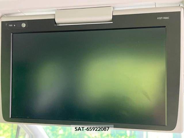 Toyota SIENTA 2017-06 298377-2