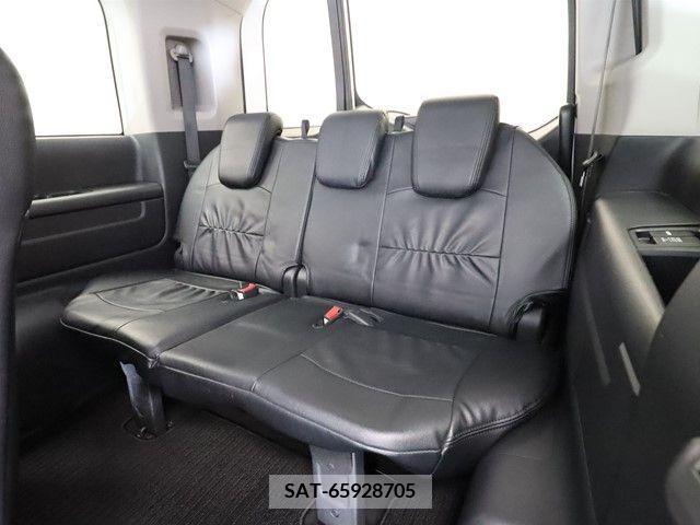 Honda e 2017-07 231765-7