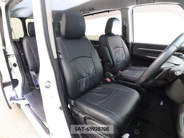 Honda e 2017-07 231765-3