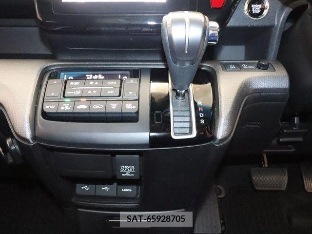 Honda e 2017-07 231765-13