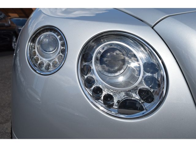 Bentley Bentley 2012-10 23142-9