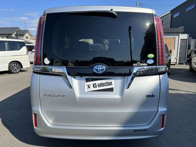 Toyota ESQUIRE 2017-10 12497-3