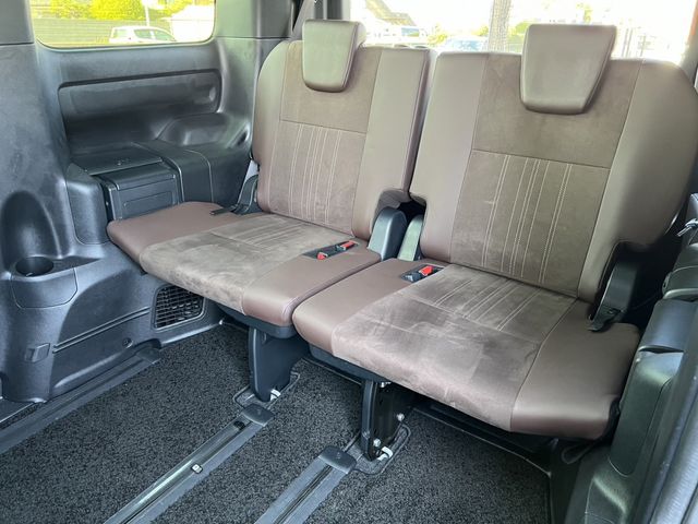 Toyota ESQUIRE 2017-10 12497-19
