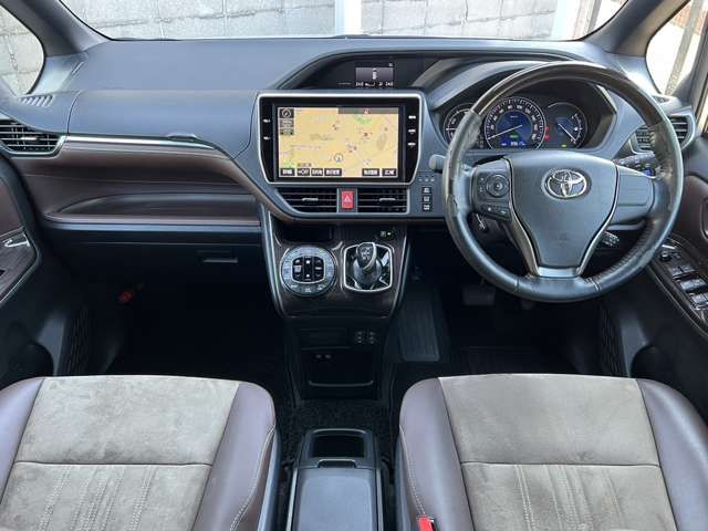Toyota ESQUIRE 2017-10 12497-6