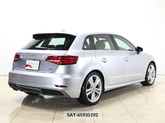 Audi A3 2018-08 223939-7