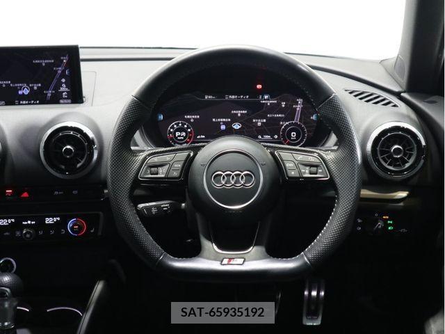 Audi A3 2018-08 223939-10