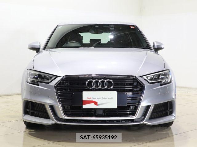 Audi A3 2018-08 223939-1