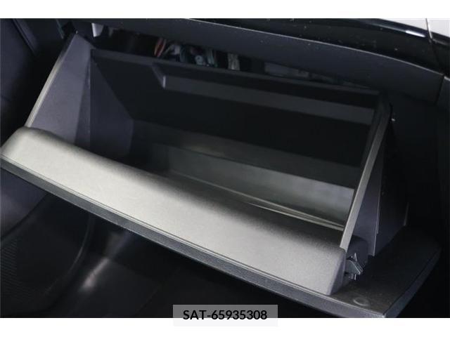 Toyota AQUA 2022-12 395651-13