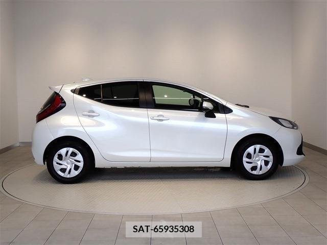 Toyota AQUA 2022-12 395651-29
