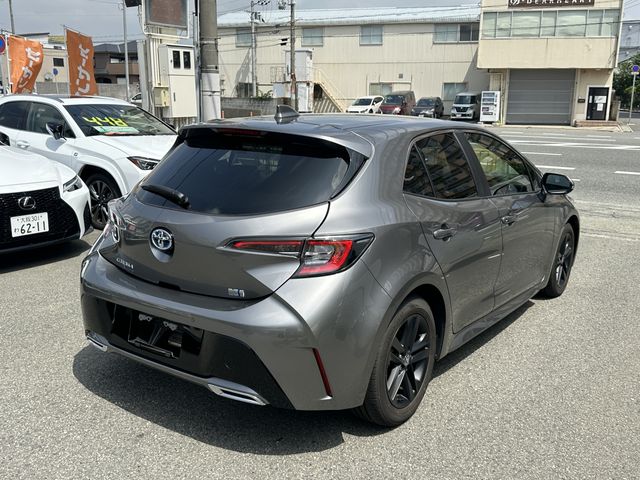 Toyota COROLLA SPORT 2022-05 12944-4