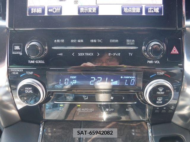 Toyota VELLFIRE 2019-09 369785-14