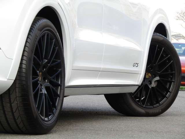 Porsche CAYENNE 2022-03 3985-10
