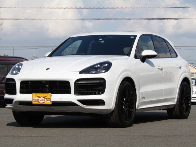 Porsche CAYENNE 2022-03 3985-3