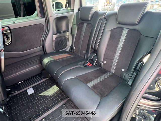 Honda N BOX CUSTOM 2021-10 236258-7