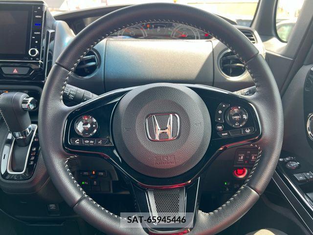 Honda N BOX CUSTOM 2021-10 236258-11