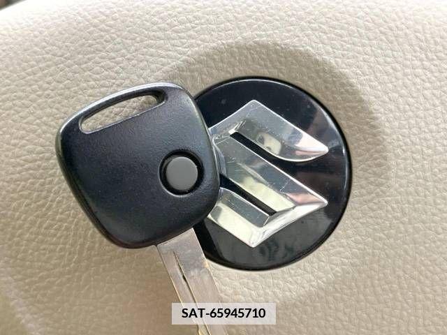 Suzuki ALTO 2012-08 342382-4