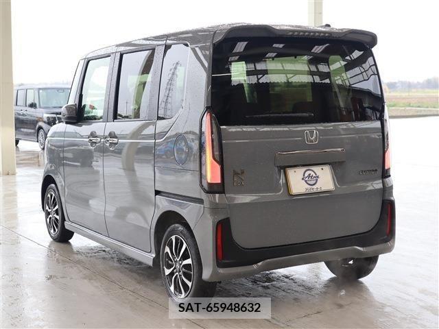 Honda N BOX CUSTOM 2024-03 335760-21